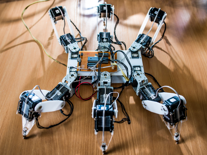 Robotika kuria darbo vietas, tačiau Lietuvoje trūksta talentų